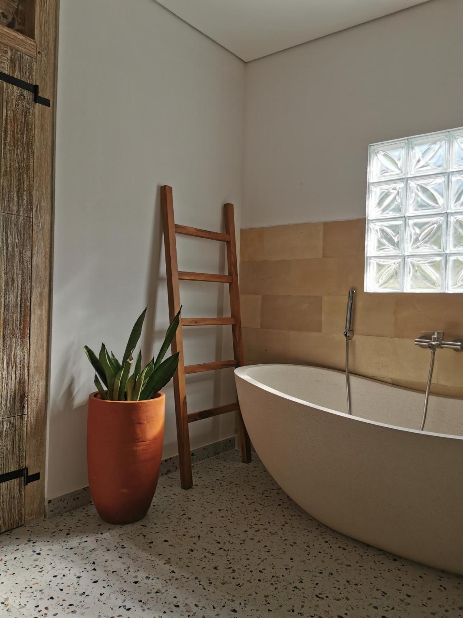 Mirabelle Joglo Village Karimunjawa Room photo